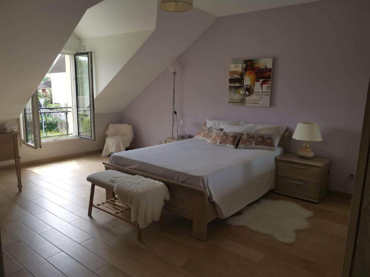 Chambre Au Calme Domont ภายนอก รูปภาพ